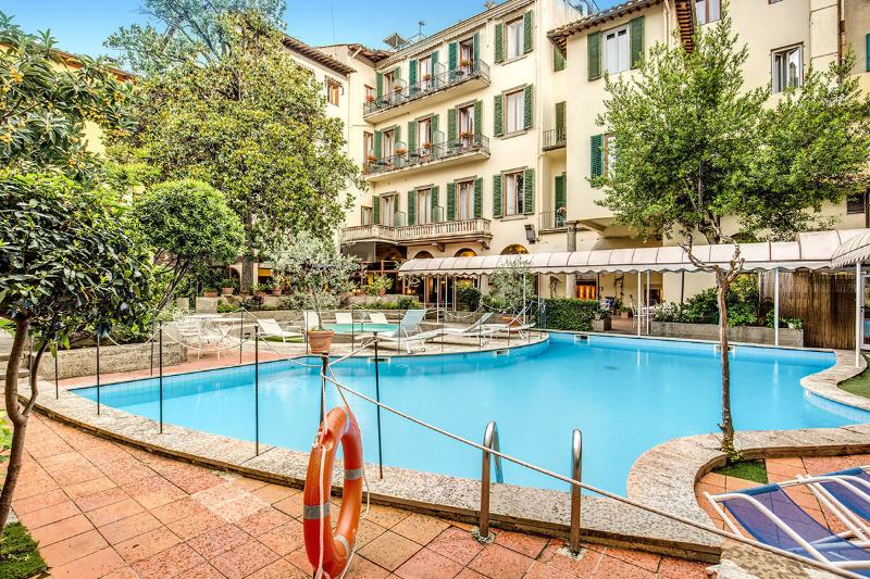 هتل Croce Di Malta