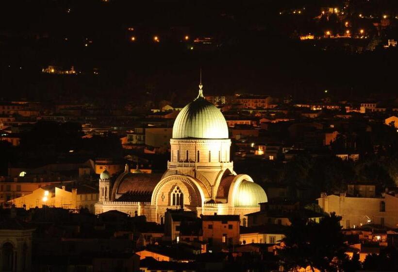 هتل D Azeglio Firenze