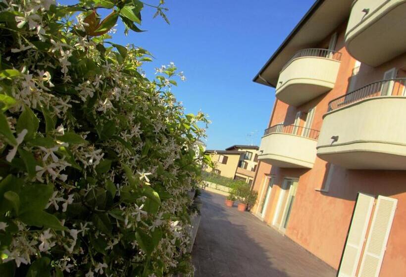 ホテル Dante Residence