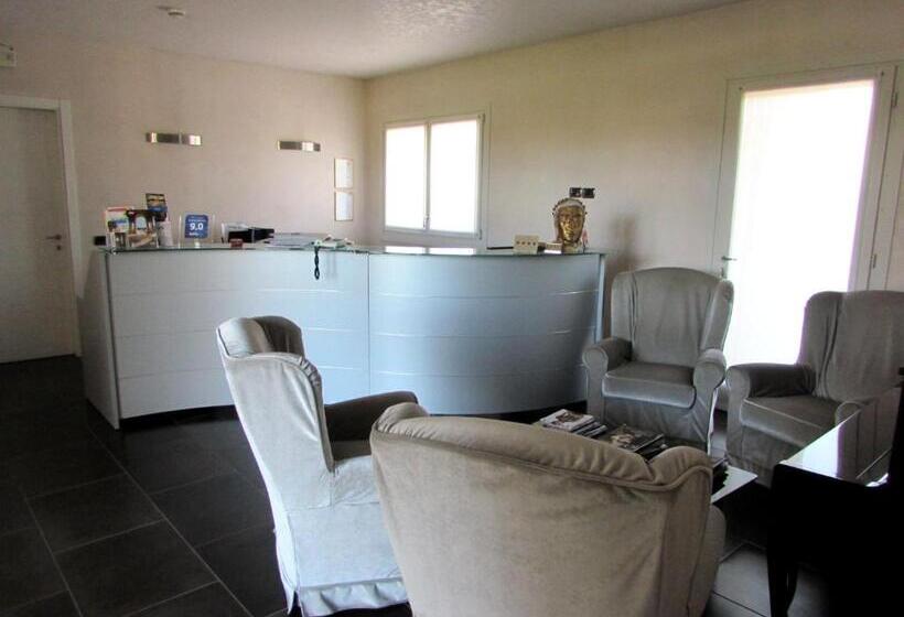 ホテル Dante Residence