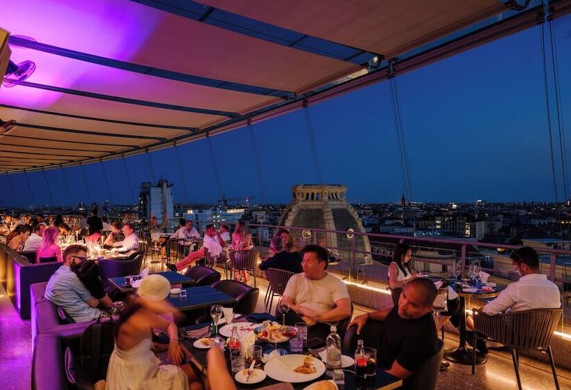 هتل Dei Cavalieri Milano Duomo