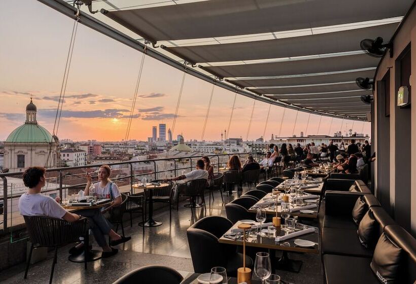 هتل Dei Cavalieri Milano Duomo