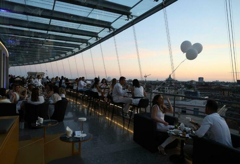 هتل Dei Cavalieri Milano Duomo