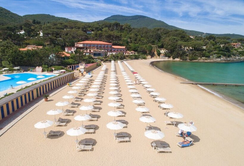 Отель Del Golfo