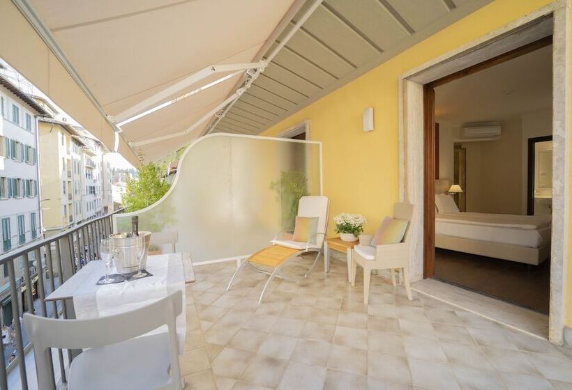 هتل Della Signoria