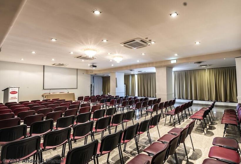 호텔 Donatello Imola