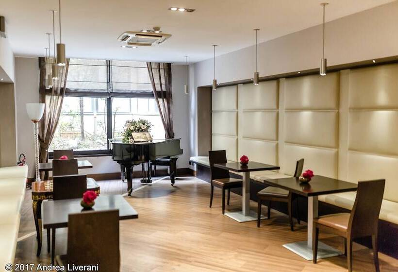 호텔 Donatello Imola