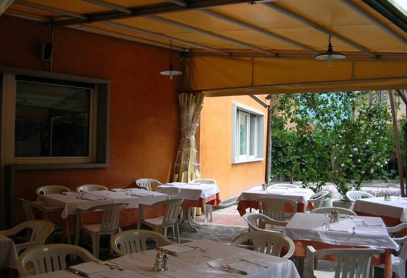 בית מלון כפרי Drago