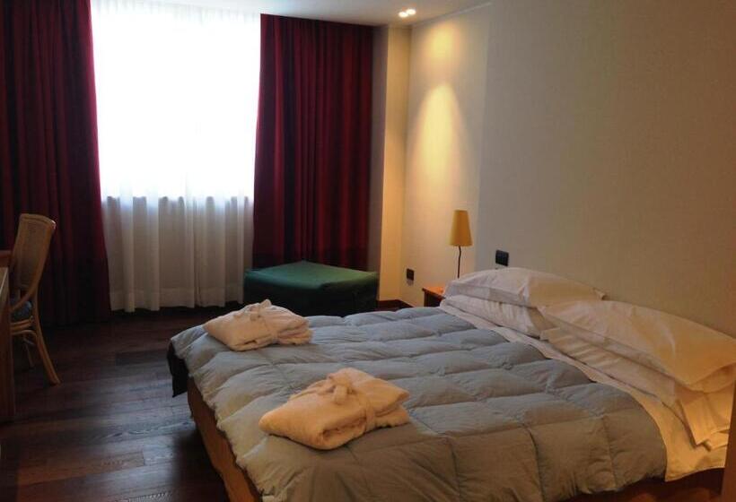 בית מלון כפרי Dufour