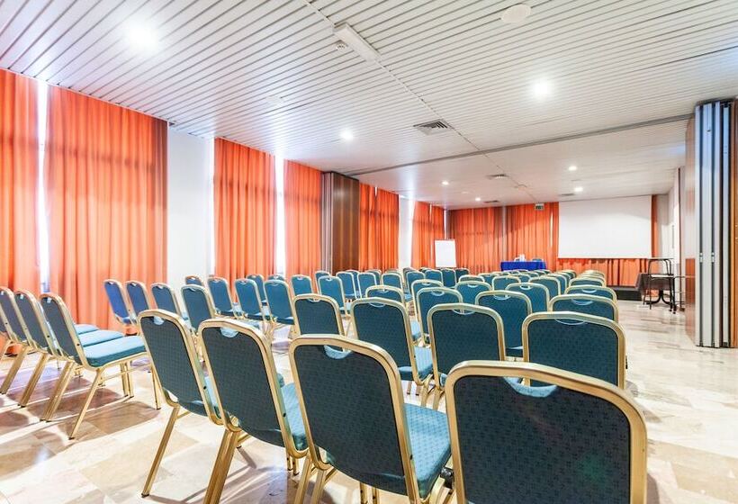 Отель Europa Palace