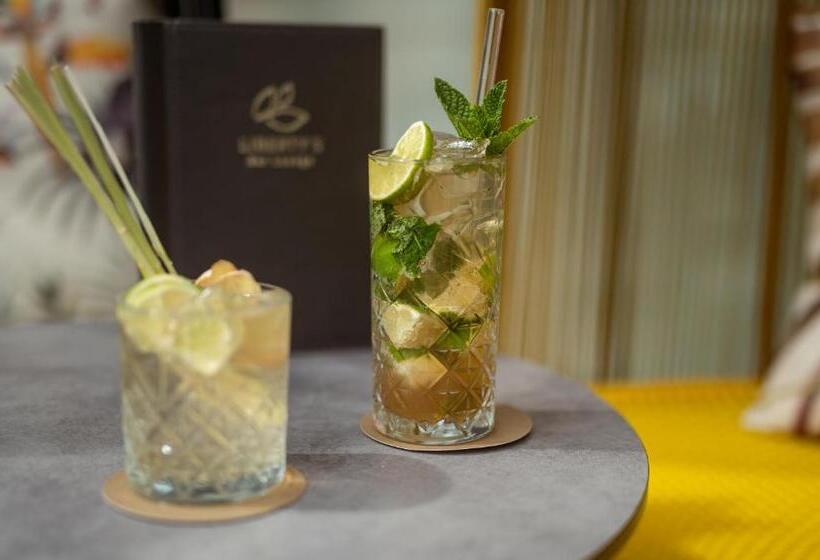 Отель Europa Splendid