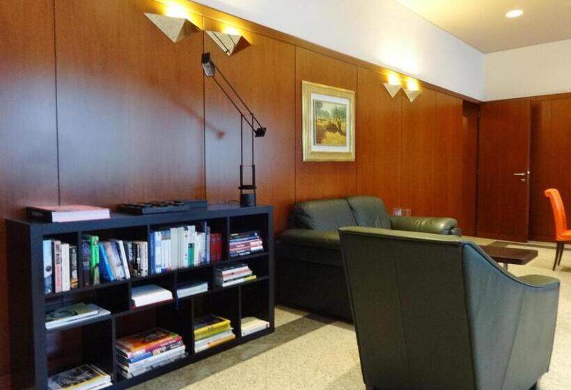 בית מלון כפרי Excelsior Magenta