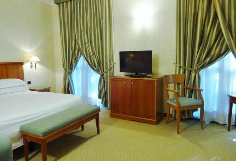 בית מלון כפרי Excelsior Magenta