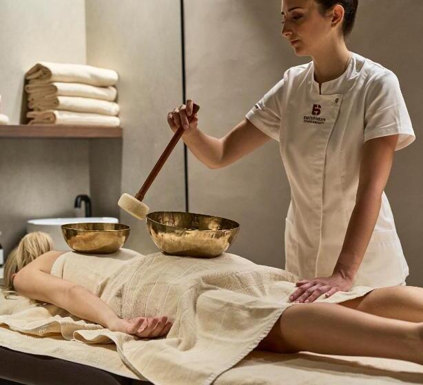 בית מלון כפרי Executive Spa