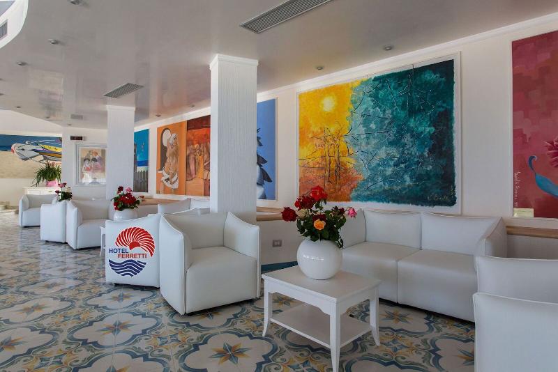 هتل Ferretti