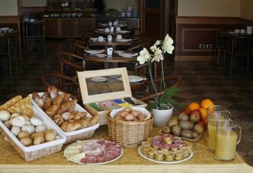 هتل Florida Lerici