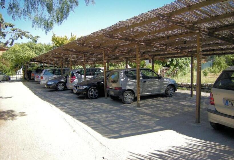 Отель Galli Wellness & Spa