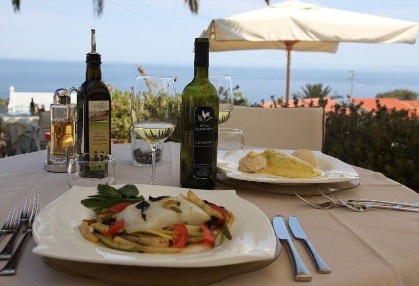 בית מלון כפרי Gallo Nero