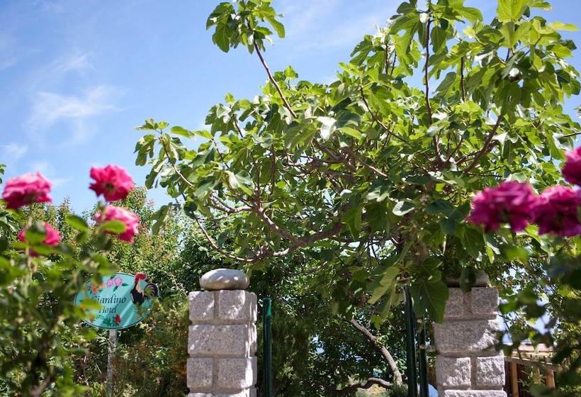 בית מלון כפרי Gallo Nero