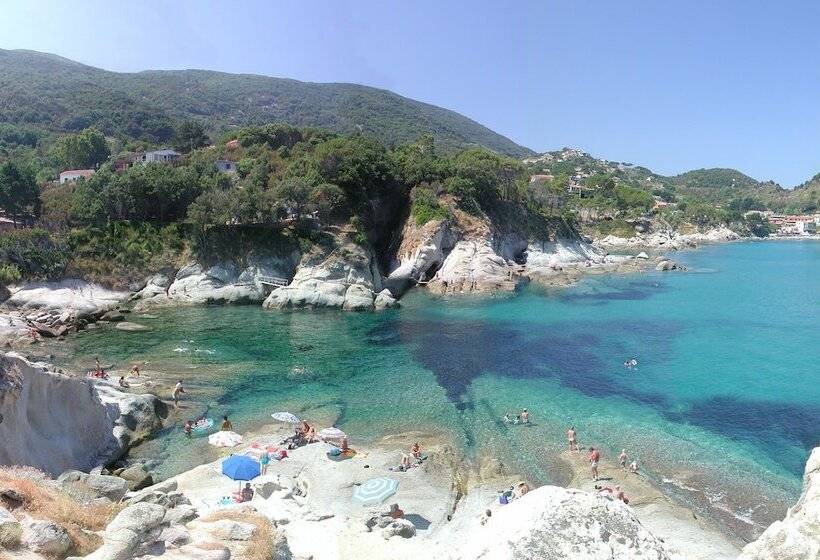 בית מלון כפרי Gallo Nero