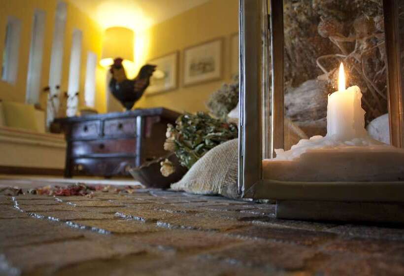 בית מלון כפרי Gallo Nero