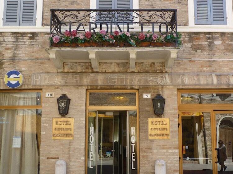 ホテル Giardinetto