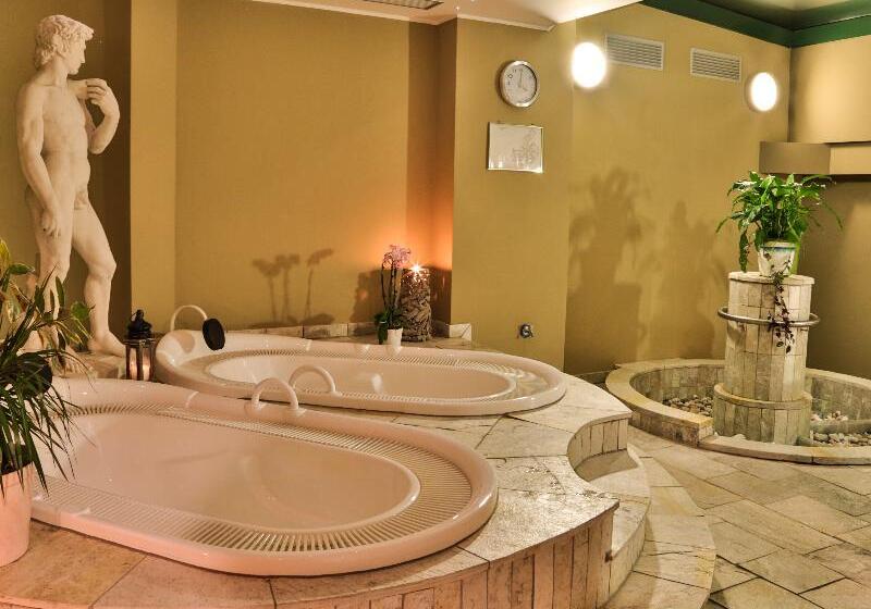 هتل Th Madonna Di Campiglio | Golf