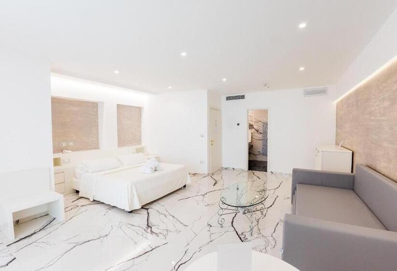 Grand Hotel Costa Brada