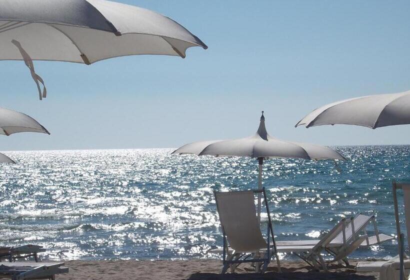 Grand Hotel Costa Brada