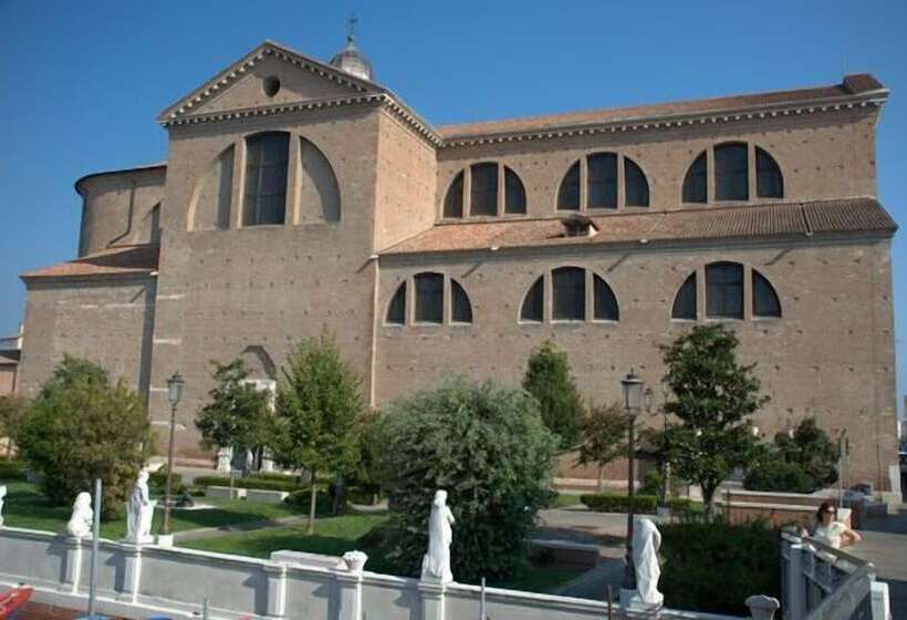 호텔 Grande Italia