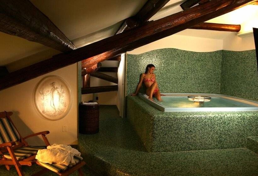 호텔 Grande Italia