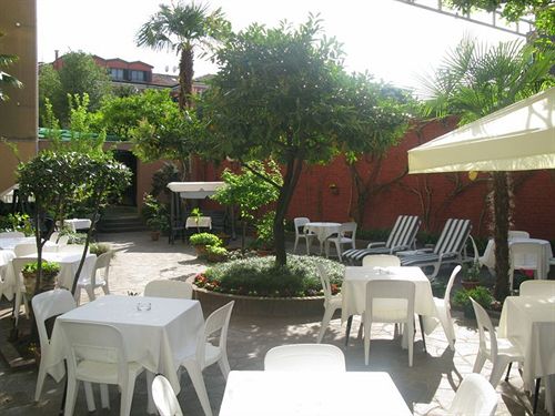 בית מלון כפרי Helvetia