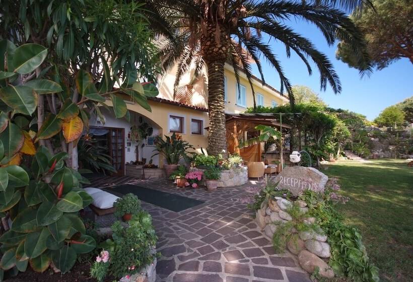 Отель Sant Andrea