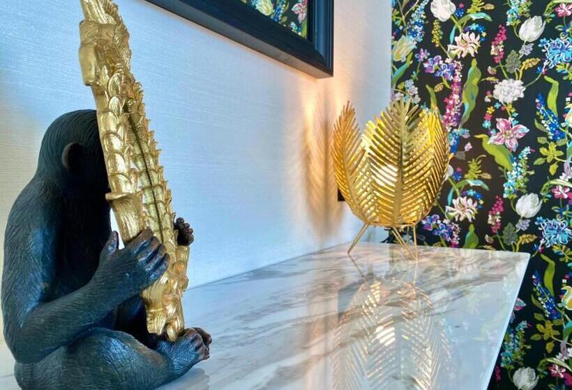 هتل Jolly Charme Suite