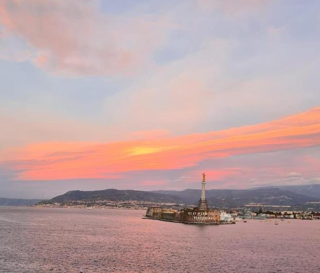 هتل Jolly Charme Suite