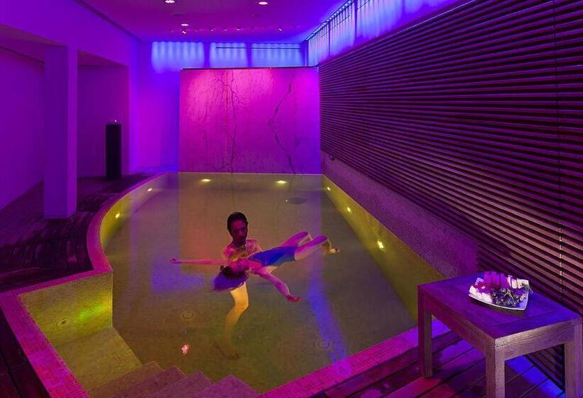 فندق Regina Isabella Resort Spa Restaurant