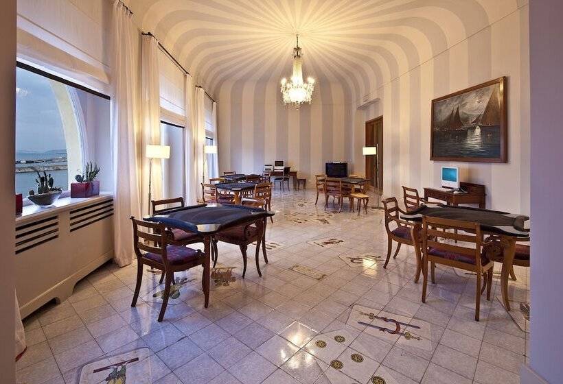 فندق Regina Isabella Resort Spa Restaurant