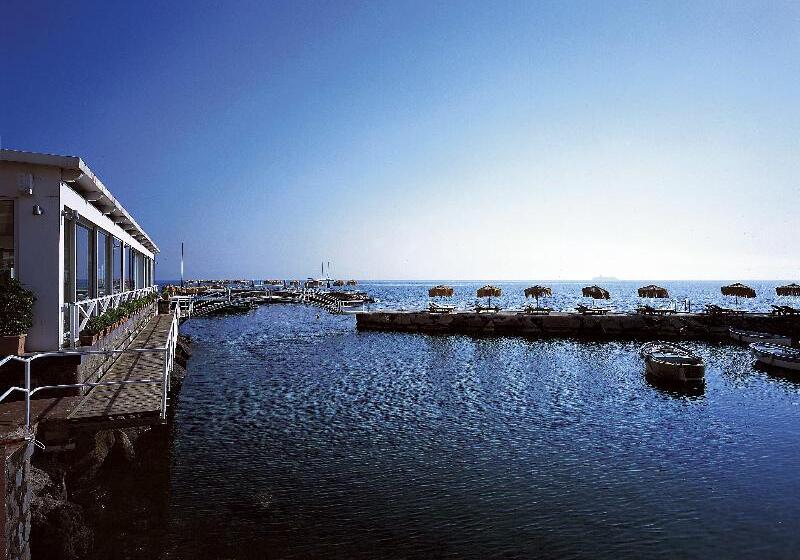 فندق Regina Isabella Resort Spa Restaurant