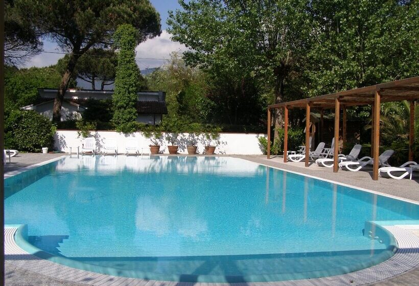 בית מלון כפרי La Bussola