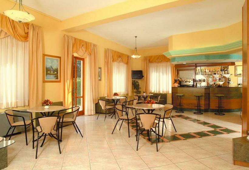 Отель La Conchiglia