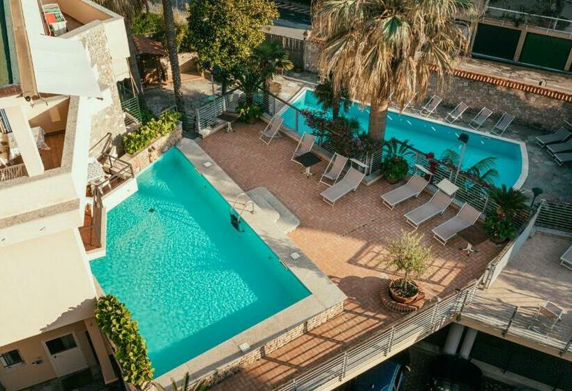 Отель Residence La Palma