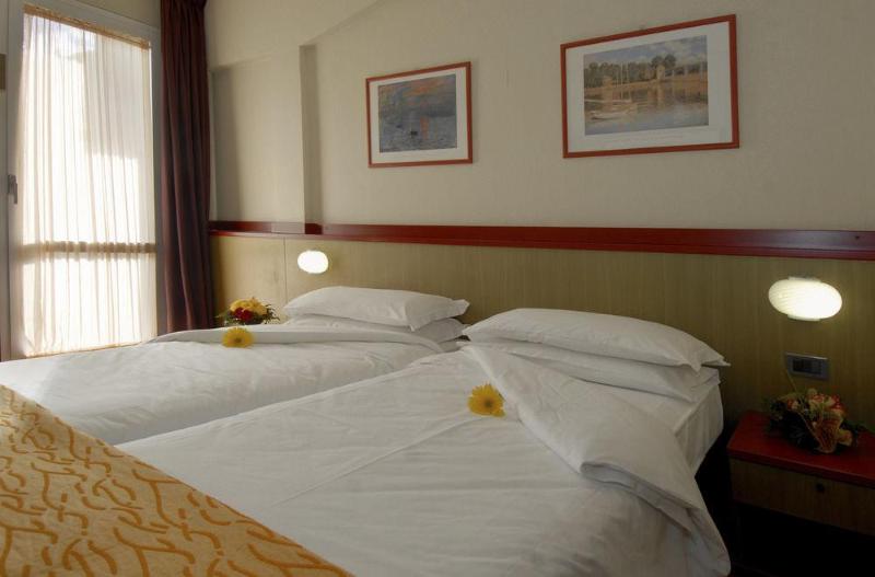 Отель La Perla Bike