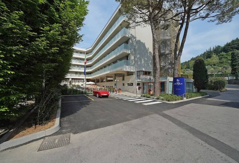 Отель La Perla Bike