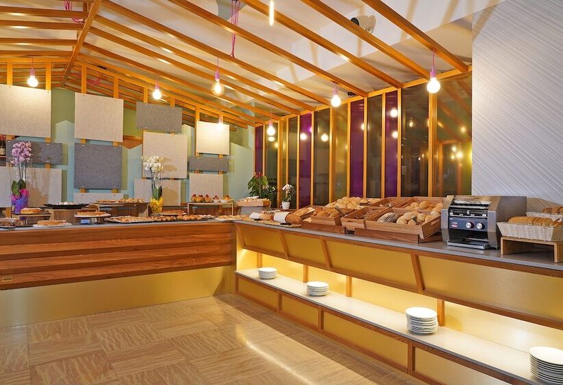 Отель La Perla Bike