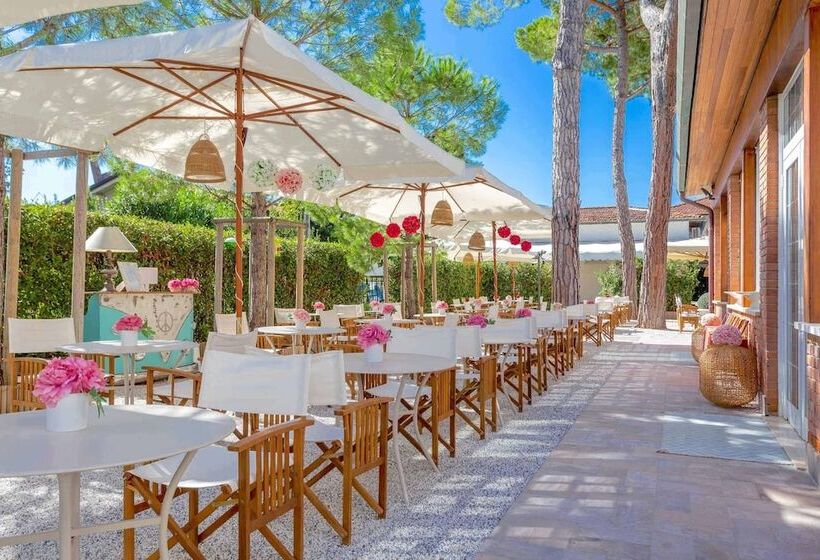 호텔 La Pineta Al Mare