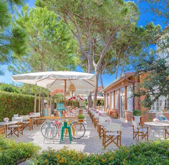 호텔 La Pineta Al Mare