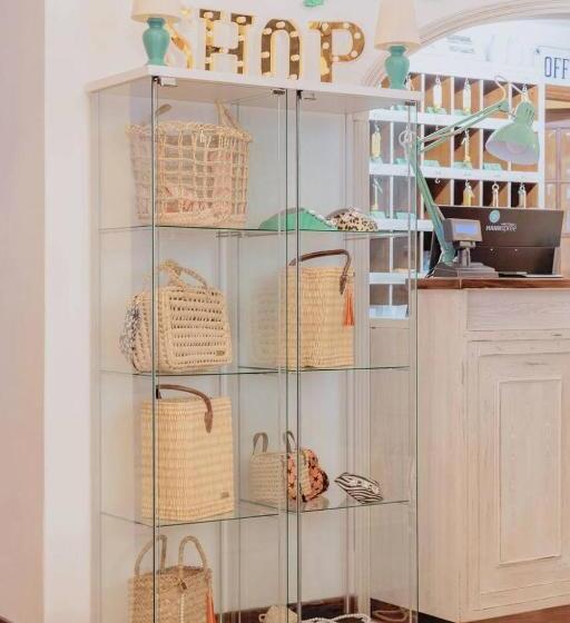 호텔 La Pineta Al Mare