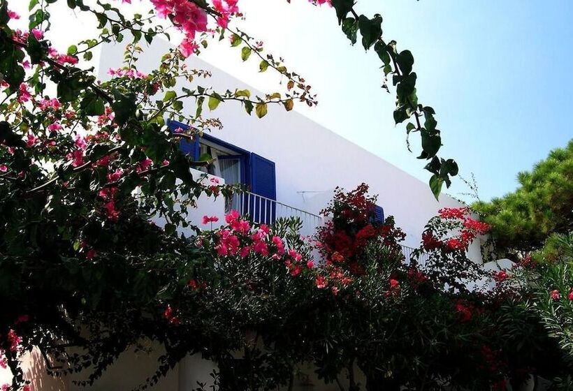 Отель La Sirenetta Park