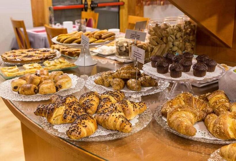 La Villa Sure Hotel Collection By Best Western