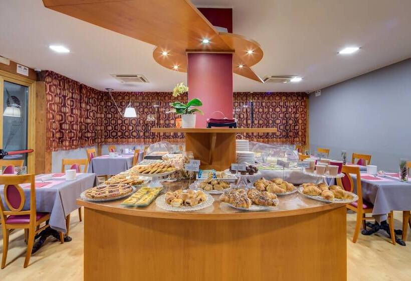 La Villa   Sure Hotel Collection By Best Western